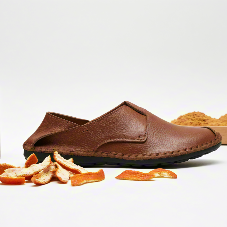 Eco-friendly leather shoes made from orange peel, bamboo fiber, and Chinese herb perilla.Eco-friendly leather shoes made from orange peel, bamboo fiber, and Chinese herb perilla.